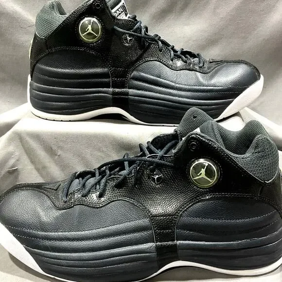 Men's Sz 12 NIKE JORDAN Jumpman Team 1 Black Anthracite Basketball Sneakers EUC