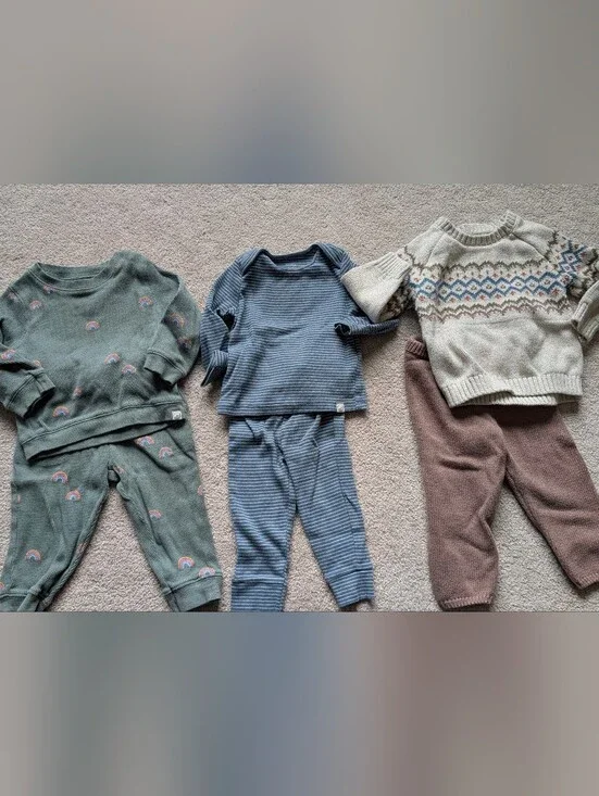 3 Little Planet Fits, 12mo, Great Condition