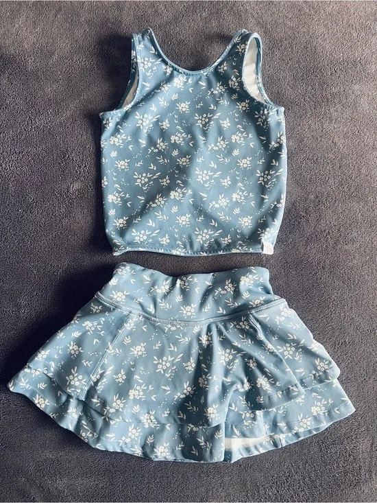 ❤️SweetHoney Blue Floral Skirted Set, GUC