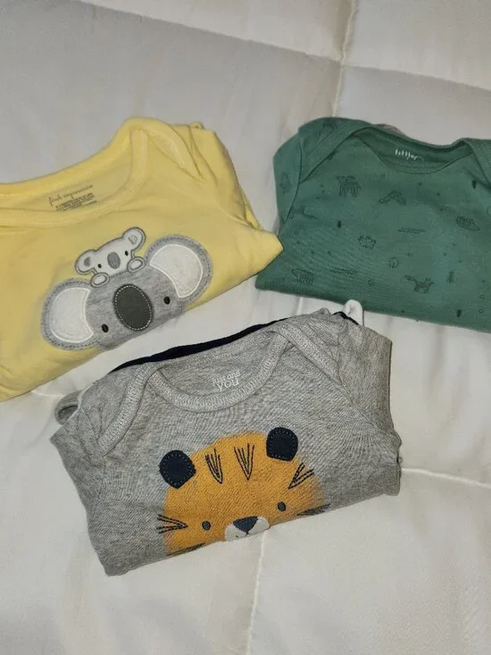Baby Clothes: 0-3M: 8-Piece Bundle