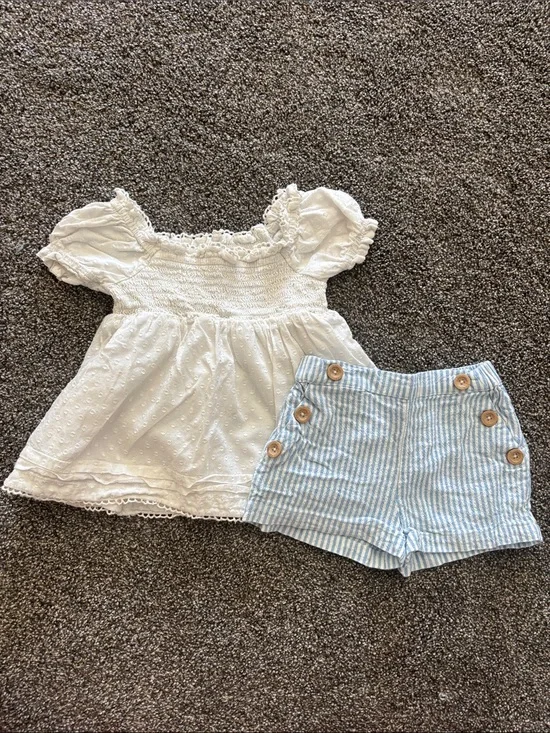 24M 2pc Off The Shoulder and striped shorts set