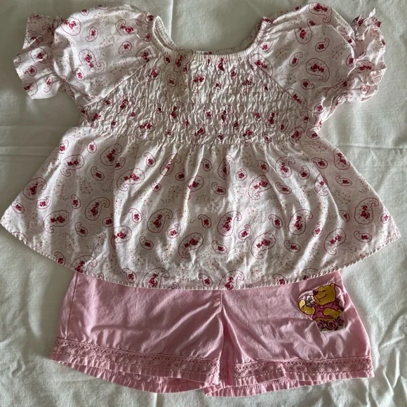 Y2K Disney Winnie the Pooh Shorts Set Paisley Embroidered Smock Top Size 18 Mo