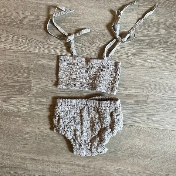 Yo Baby Girl’s 3-6 months Smocked Set 2 piece Bloomer Tank Beach Resort Vacation