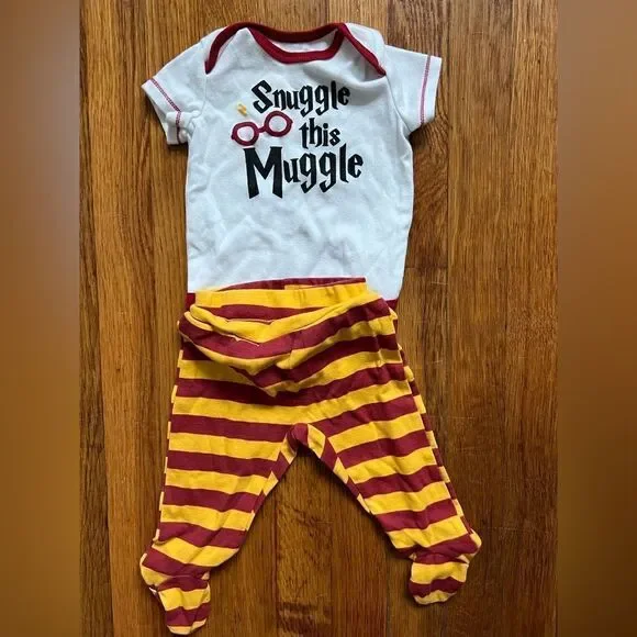 “Snuggle This Muggle”  outfit