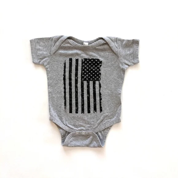 Rabbit Skins American Flag Short Sleeve Onesie Bodysuit