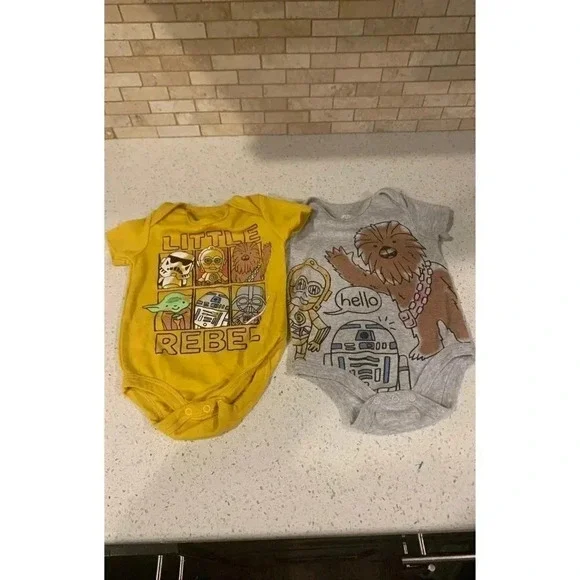 Infant starwars‎ Onesies