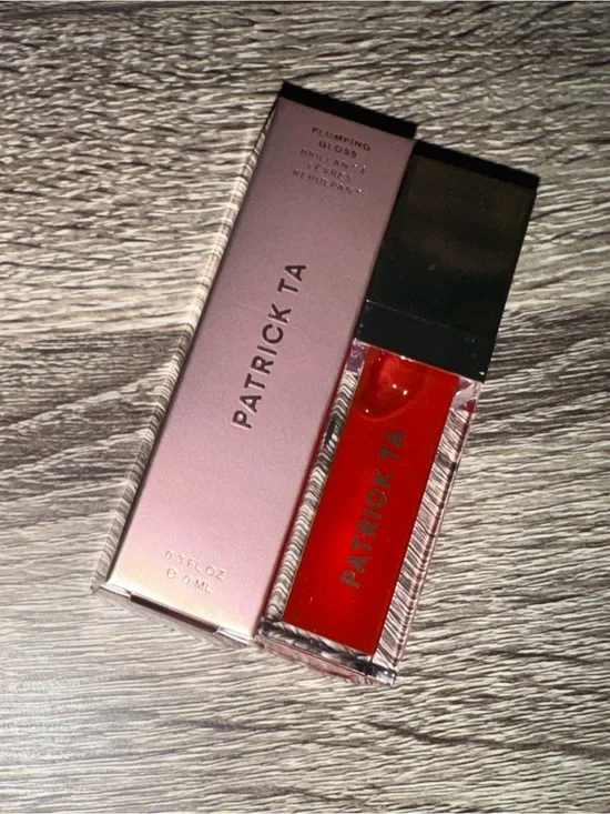 PATRICK TA LIP PLUMPING GLOSS 💋