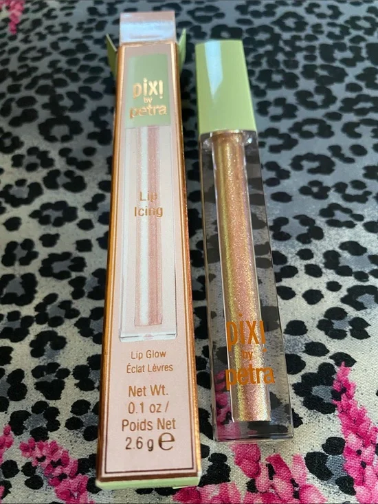 Lip Icing Glow in Cookie New Not Returnable