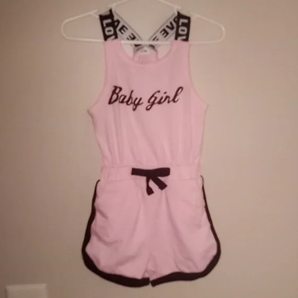 Baby Girl One Piece Romper Size 6-9 Months