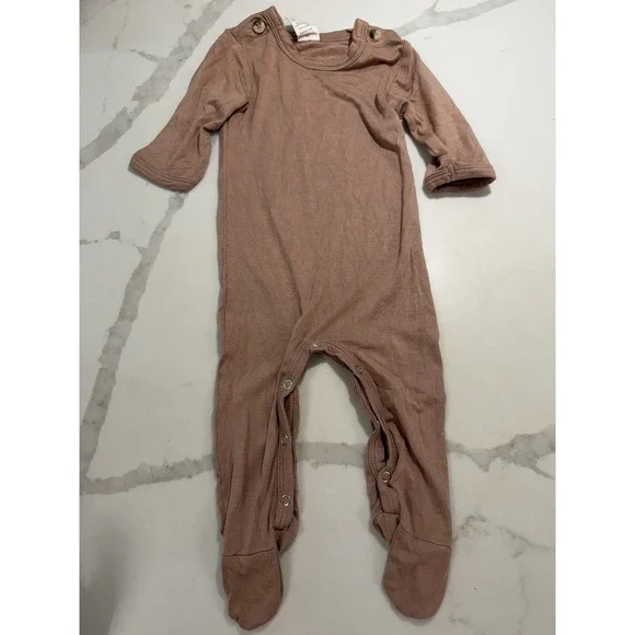 Kate quinn Bamboo One Piece Bodysuit Sz 0-3 Months Ethereal Minimalist Neutral