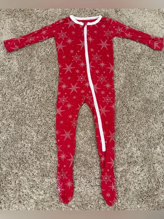 Kickee Pants Red Snowflake Print Footed Bamboo Sleeper Pajamas 18–24 Months