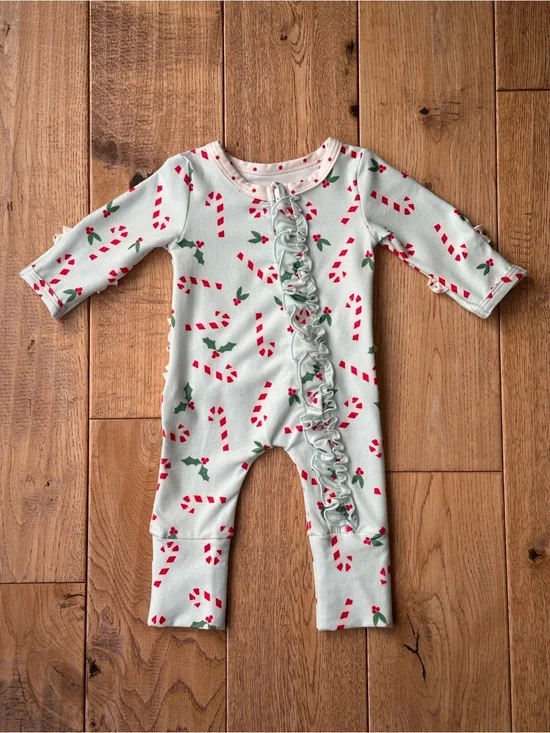 SweetHoney Candy Cane Ruffle Layette size Newborn