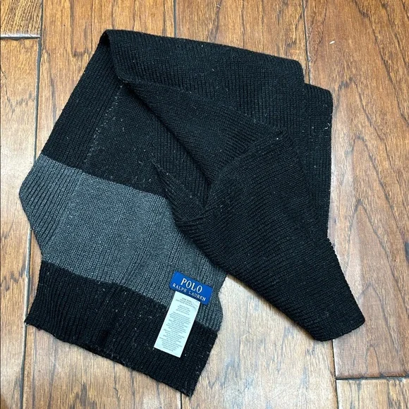 Polo by Ralph Lauren‎ Gray Scarf