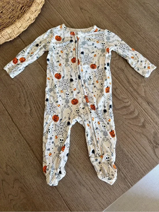 Caden Lane - Halloween Glow in the Dark Zipper Footie - 0-3 Months!