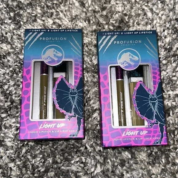 PROFUSION COSMETICS JURASSIC WORLD LIGHT UP! LIP KIT LOT OF 2