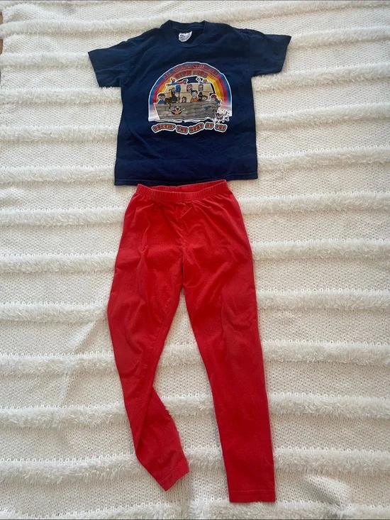 Gap Red Leggings girl size M age 7 8 short sleeve navy blue graphic T-shirt 6 8