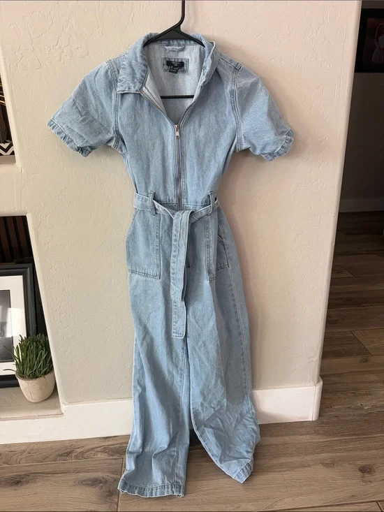 Forever 21 Light Blue Denim Zip-Front Maxi Dress with Belt