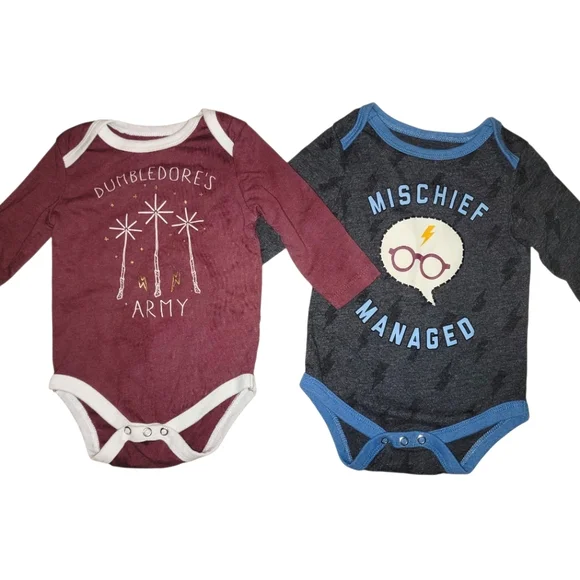 Warner Bros. Baby Bodysuit Set - Maroon & Charcoal with Blue Trim