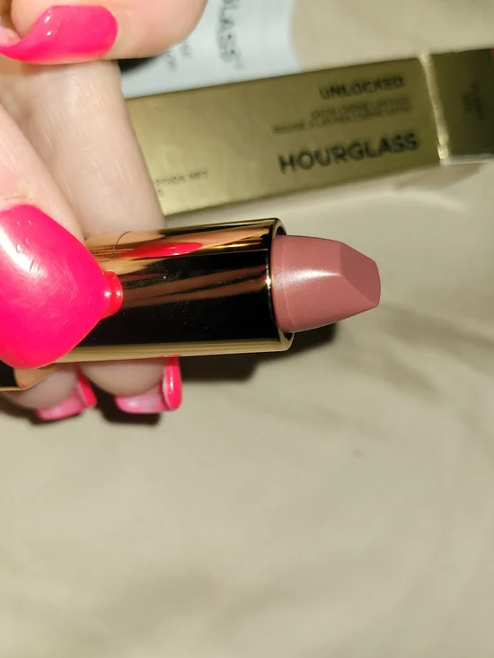 Hourglass Luxe Satin Lipstick - 330 Flora