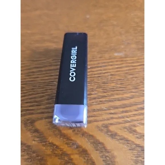 Covergirl‎ Exhibitionist Demi Matte Lipstick - 460 Bestie Boo by CoverGirl