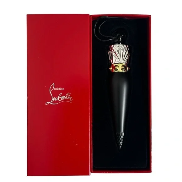 Christian Louboutin NWT‎ Rouge 001M Velvet Matte Lipstick Red Beauty
