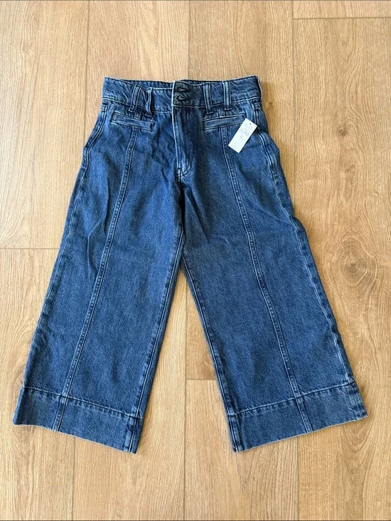 GAP: kids Wide Leg Dark Blue high stride ankle jeans size 10 plus- NWT