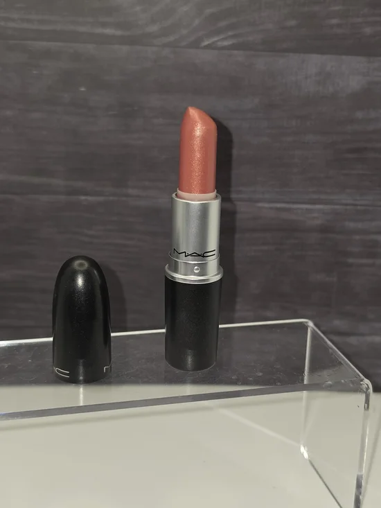 DISCONTINUED MAC FROST LIPSTICK- 