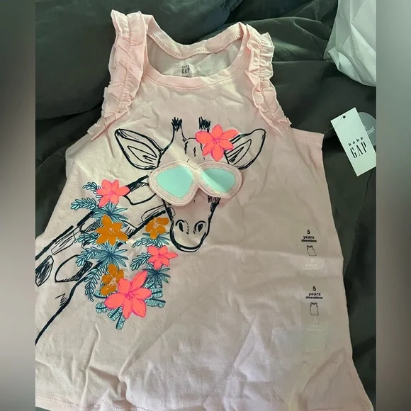 Gap Girl’s tank top