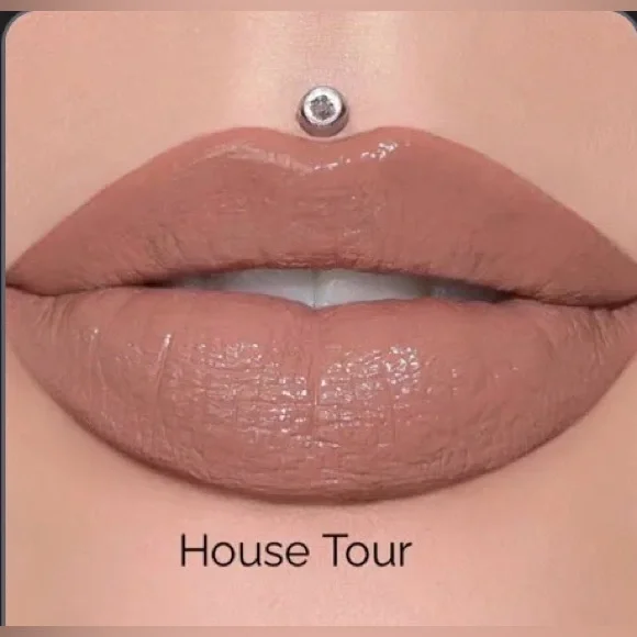 Jeffree HOUSE TOUR  Nude Brown Liquid Lipstick - Women Makeup