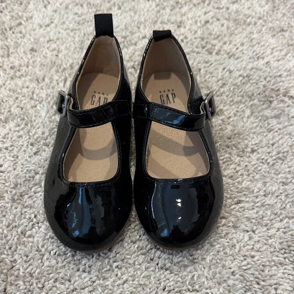 GAP Black Patent Mary Jane Kids Shoes