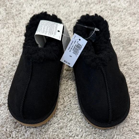 GAP Black Fleece-Lined Slip-On Slippers