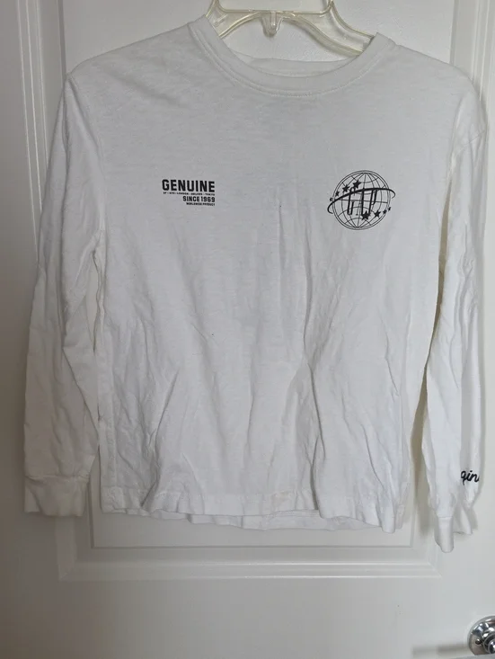 GAP White Long Sleeve Tee with Black Graphic
