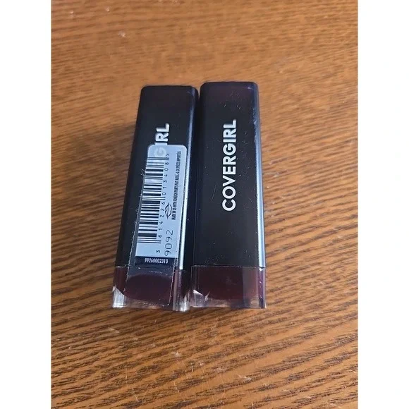 Lot Of‎ 2 COVERGIRL Exhibitionist Demi Matte Lipstick- 455 Infamous -0.12 oz