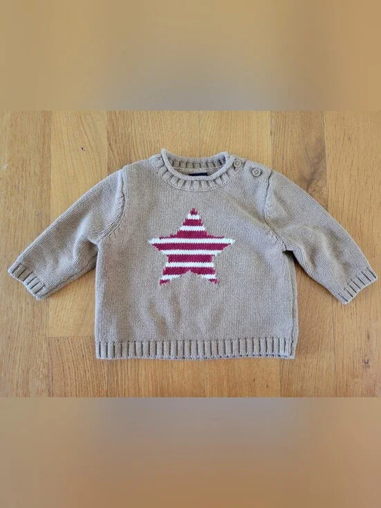 Baby boys size 3-6 months sweater