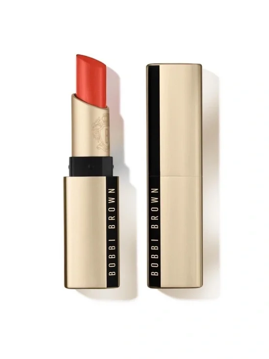 Bobbi Brown Luxe Matte Lipstick in Power Play (528) NIB