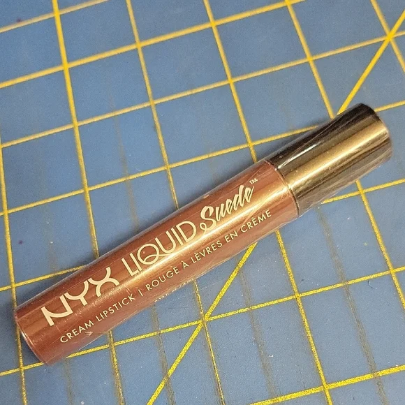 NYX Liquid Suede Cream Lipstick - LSCL12 Vintage New Sealed Tube 4ml