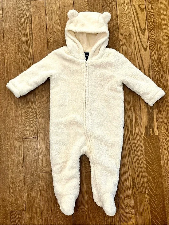 Baby Gap White Cream Sherpa Bear Hooded Fleece Bunting 6-12M EUC