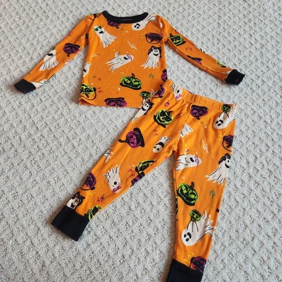 Toddler size 3T Orange Halloween Ghost‎ Pumpkin Pajama Set