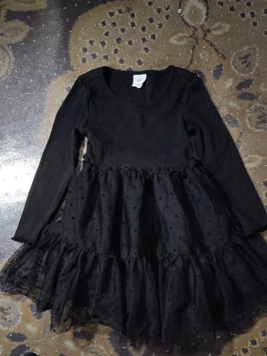 Girls Gap Size 3 , $25