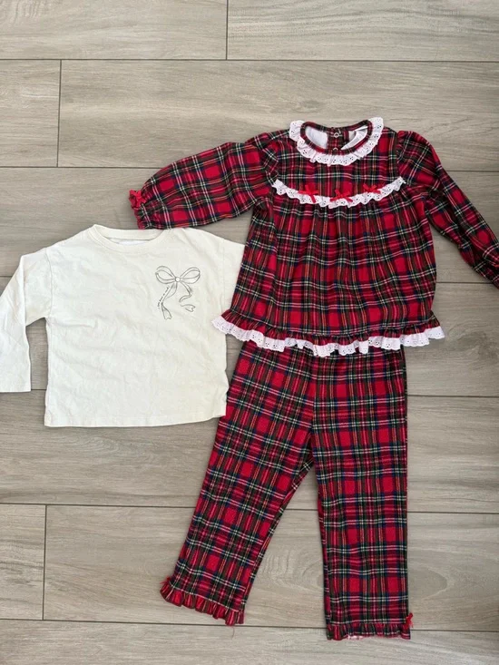 Red Plaid Girls' Christmas Pajama Set with Zara bow Top