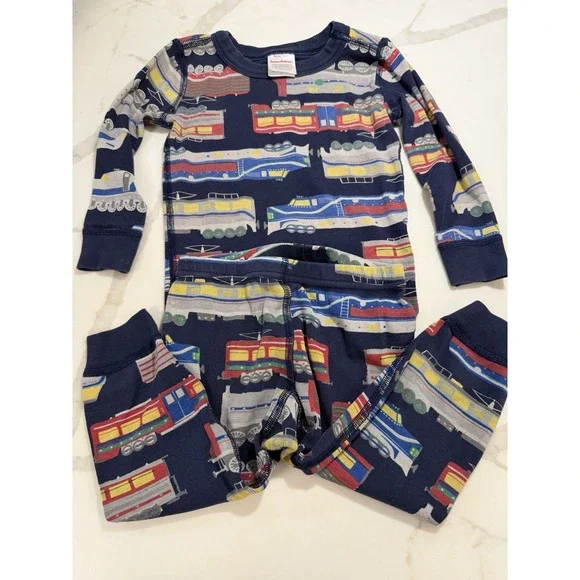 Hanna Andersson Pajamas Set Sz 2T Trains Organic Holiday Boy