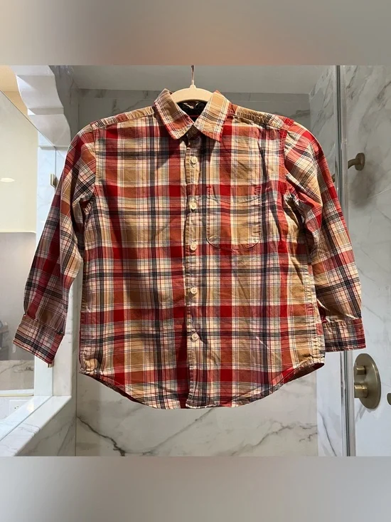 GAP Red Blue Plaid Pocket Button-Down Shirt