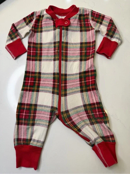 Hanna Andersson Organic Cotton Christmas Plaid Zip Sleeper Romper 3-6 Months