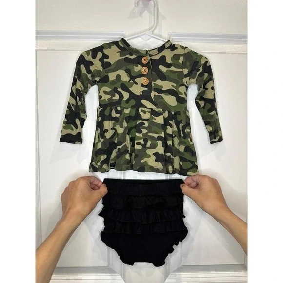 Posh Peanut Bamboo Girls Camo Outfit Set Size 3-6‎ Months