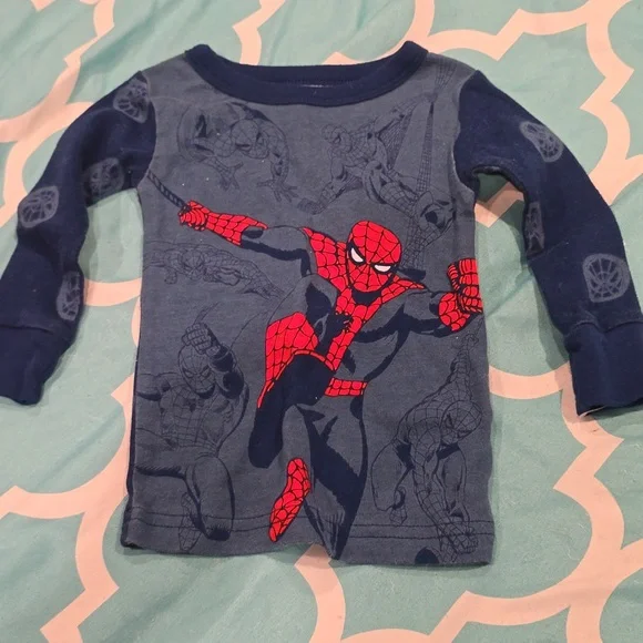 ❤️10/$13 Nwot marvel Spiderman pj top
