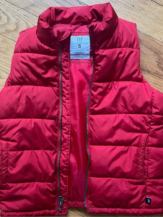 GAP Red Quilted Puffer Vest for Kids