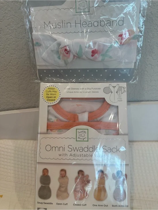 Swaddle designs sleep sack and matching muslin headband! NEW in package!