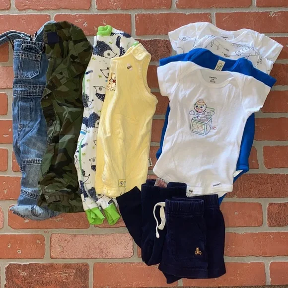 Babyboy 3/6m spring/summer romper onesie bundle!!