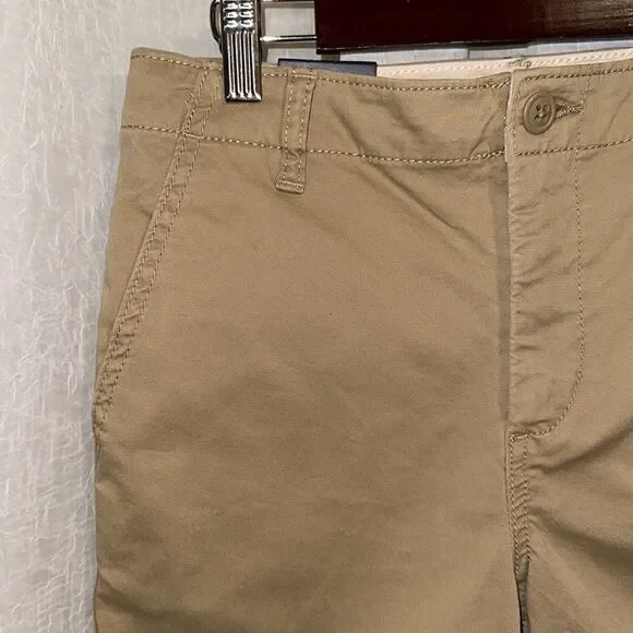 GAP 14 NWT Khaki Tan Cotton Adjustable Waist Stretch Shorts