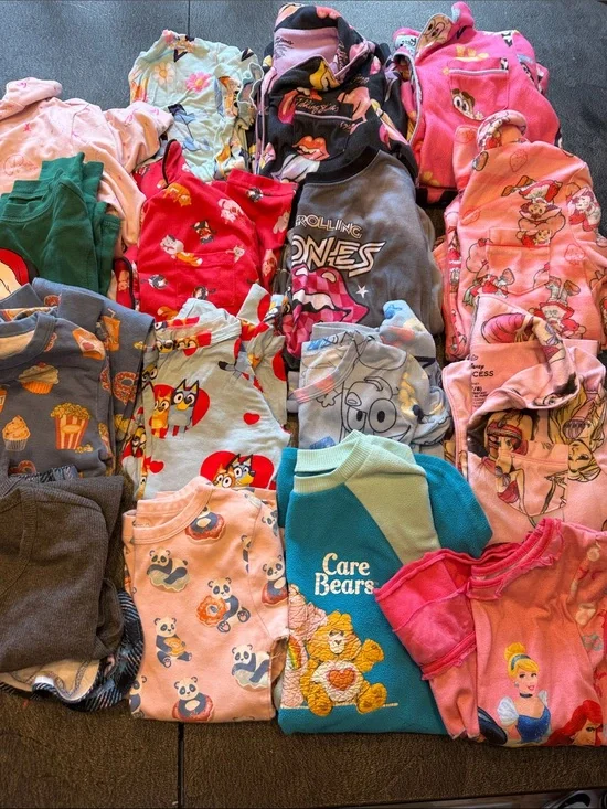 16 Pairs of Pajamas size 7/8